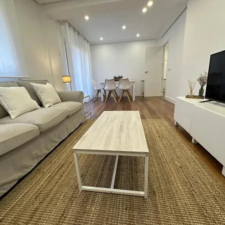 Zubi By Sanse Holidays Appartement
